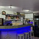 Mini Hotel-bohemi Хотел 2*