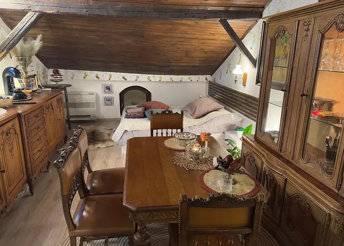 Mini Hotel-bohemi 酒店